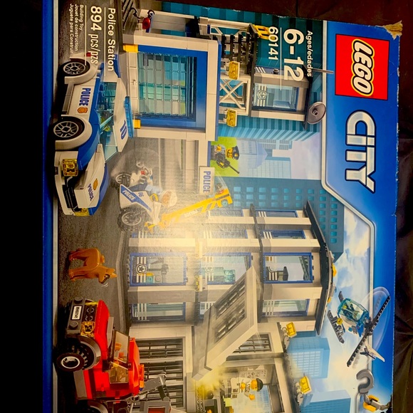 City  Set